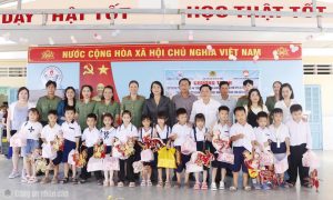 Trao quà Trung Thu – Gửi trọn yêu thương đến học sinh Cà Mau cùng Công ty TNHH Thương Mại & Kỹ Thuật Nguyễn Liêu